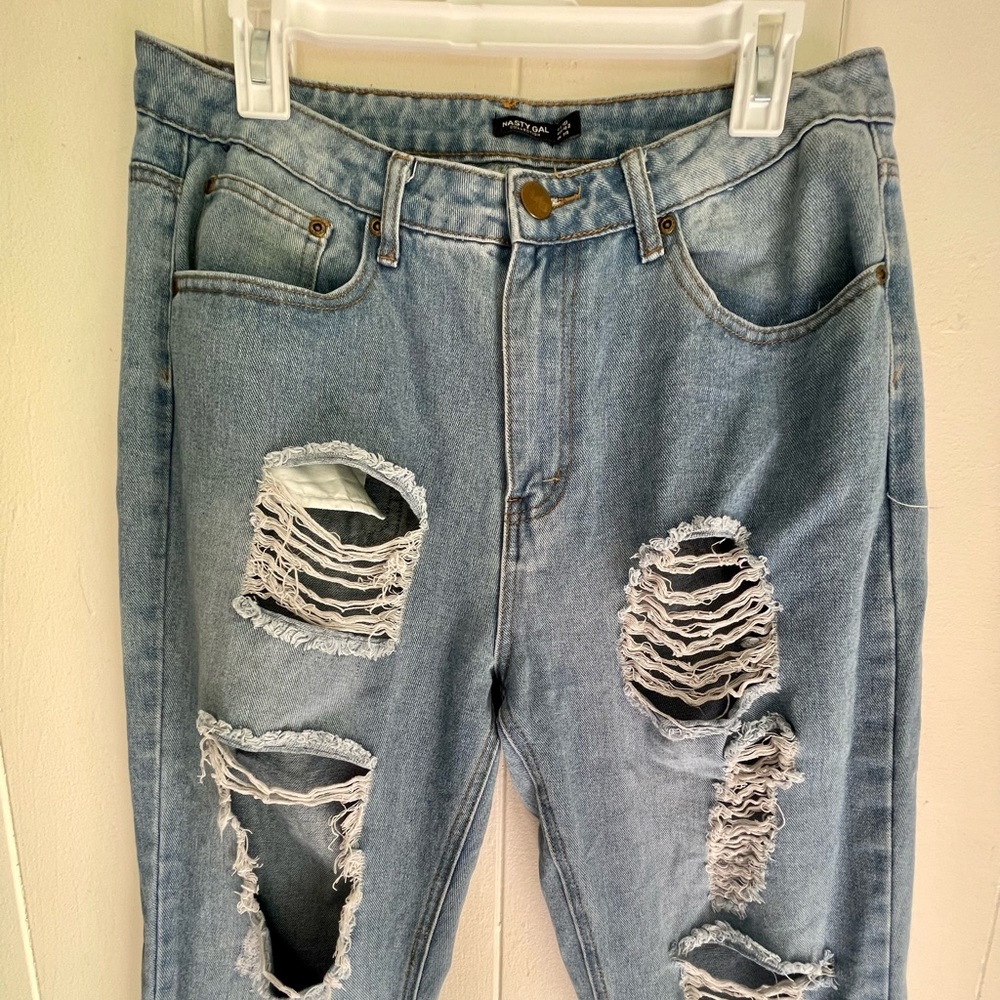 Nasty Gal ripped straight leg jeans size 10
